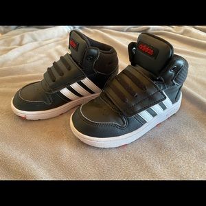 Toddler Boys Adidas Size 9